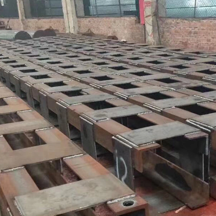 त्रिकोणी जाळीचा स्तंभ